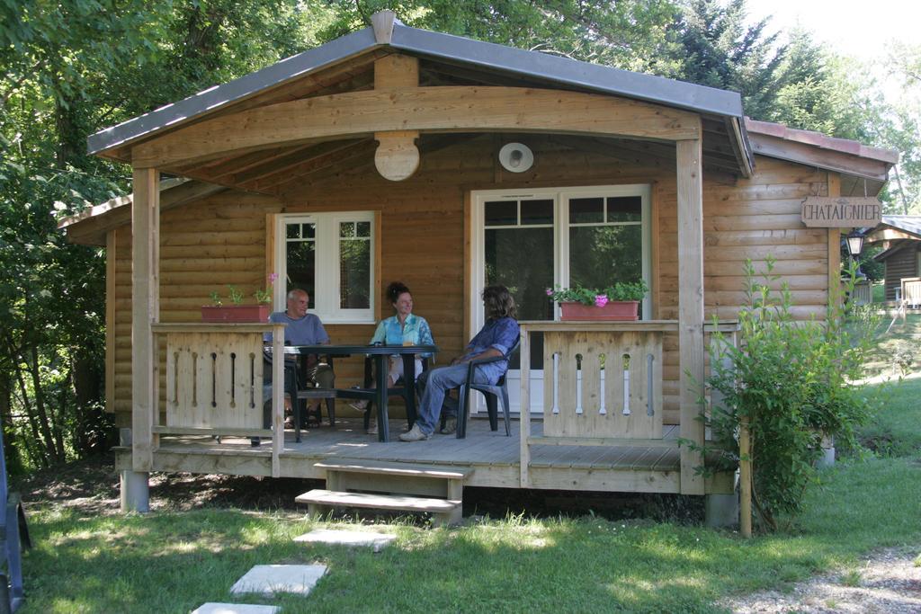 Moulin Des Sandaux Sainte-Foy-la-Grande Habitación foto